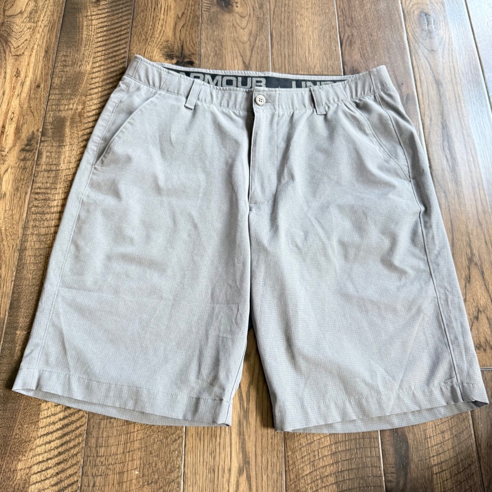 Under Armour HeatGear Mens Gray Loose Fit Performance Golf Shorts Size 36